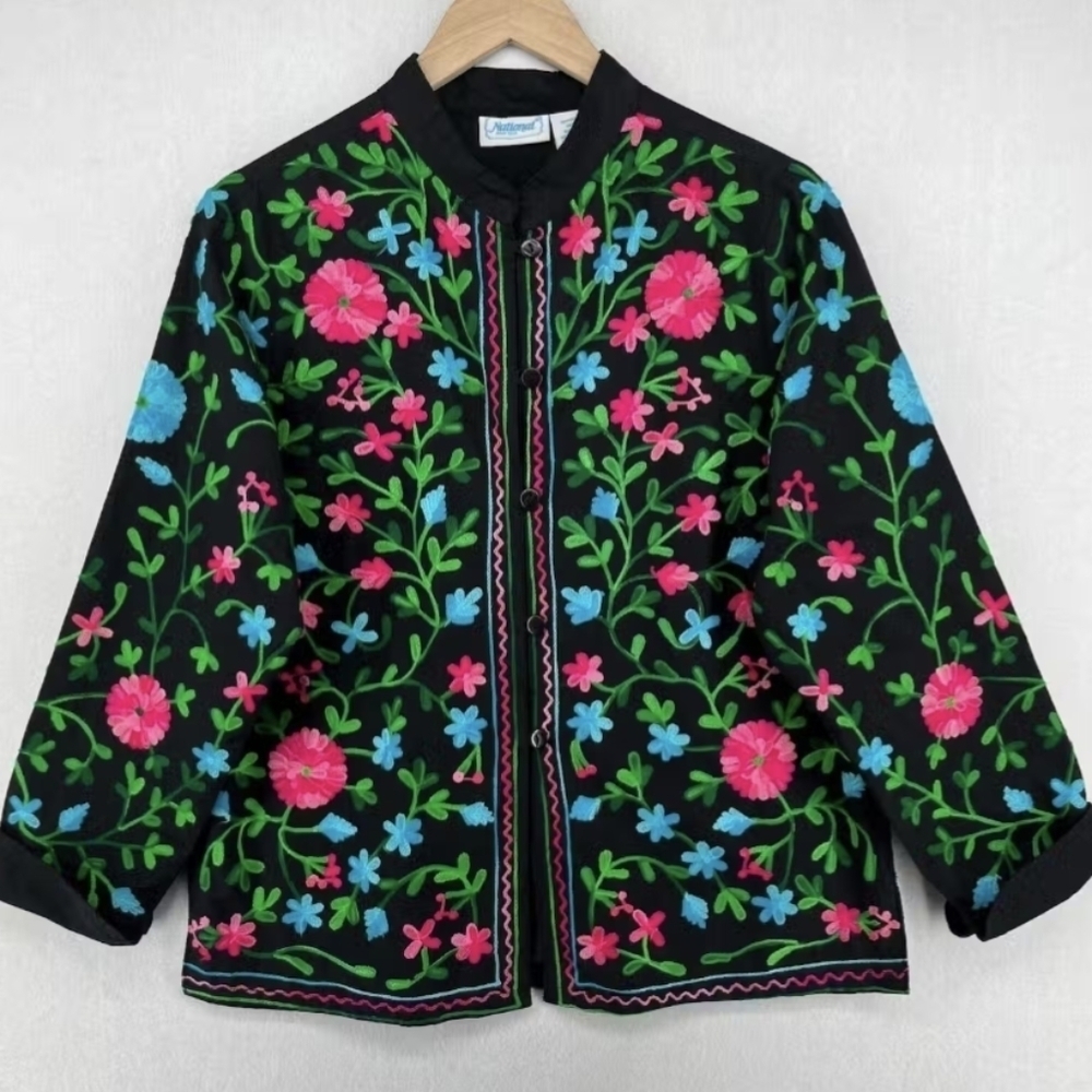 National since 1952 Black with Floral Embroidered Shirt Size 1X
